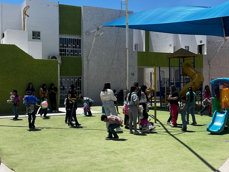 Se solidarizan alumnos de la UACH con la comunidad infantil.