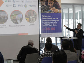 Realizan ceremonia de graduación en el Centro de Inteligencia Artificial.