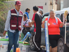 Desarrollo Social lleva apoyos a familias de distintos sectores de la ciudad