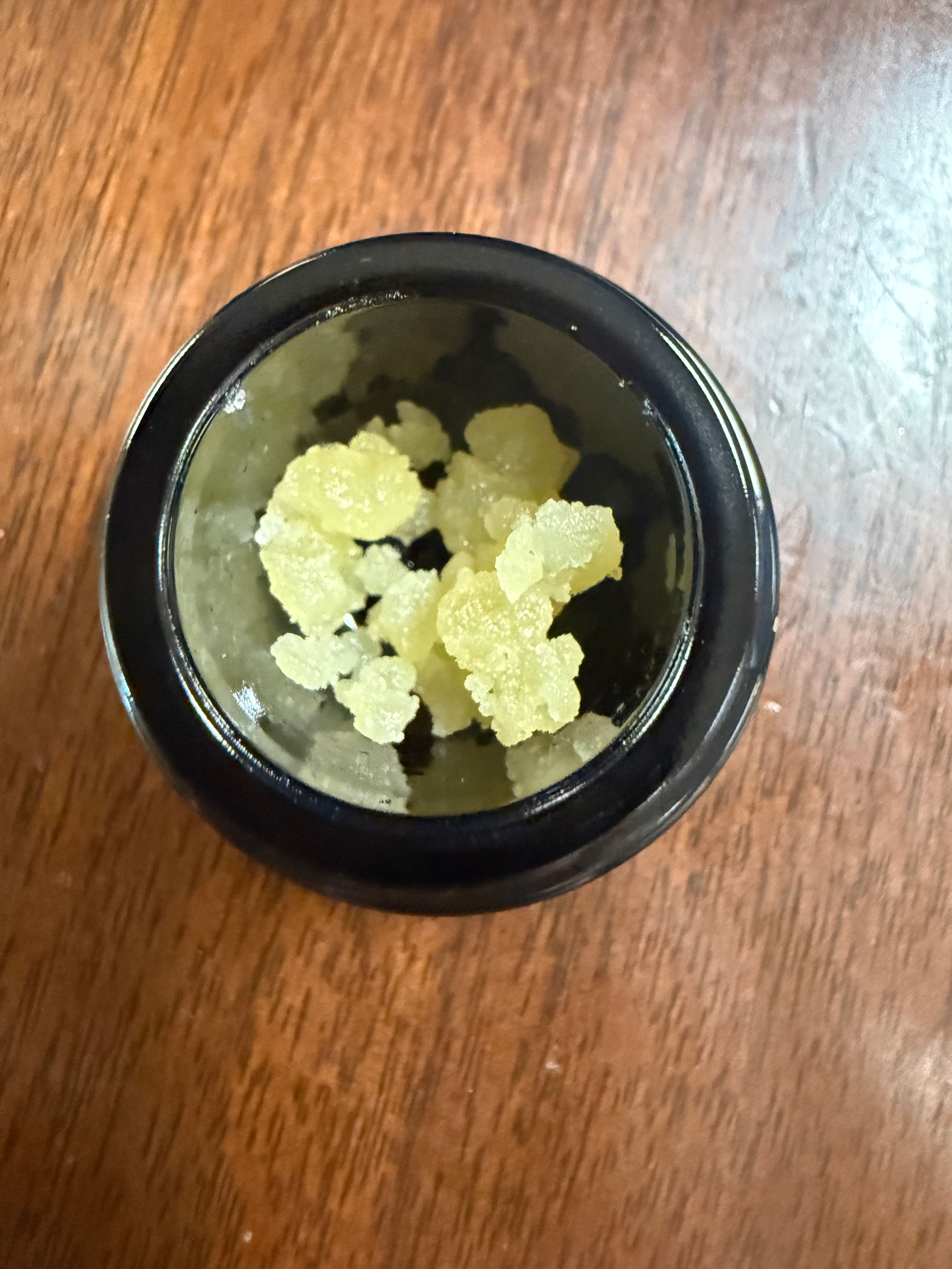 Hawaiin Rain Hybrid Live Resin Crumble 