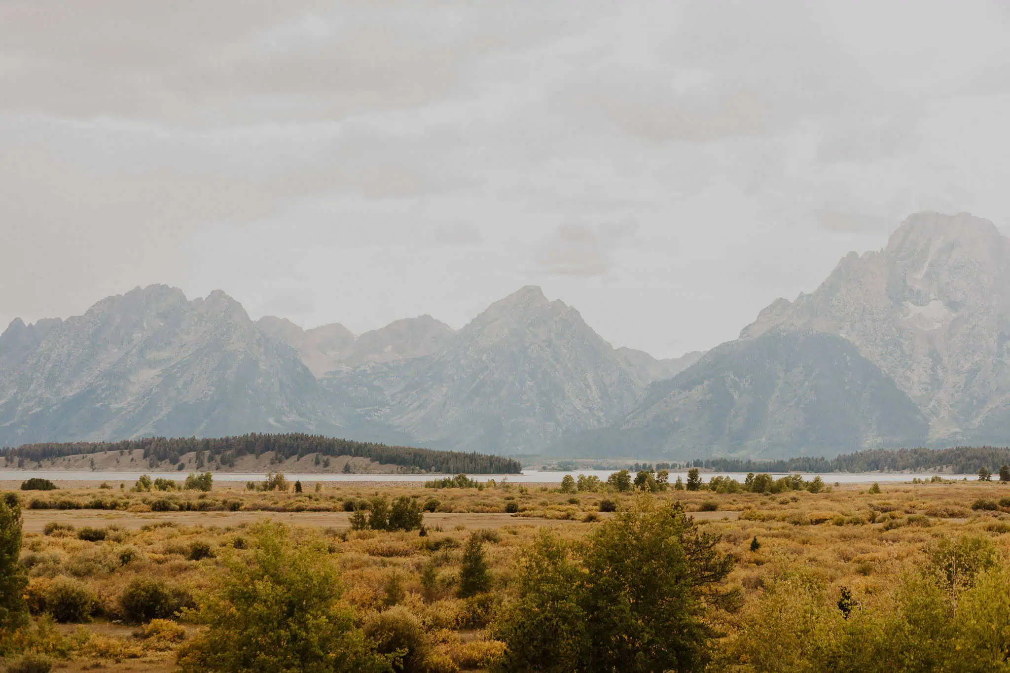 grand teton national park in the fall