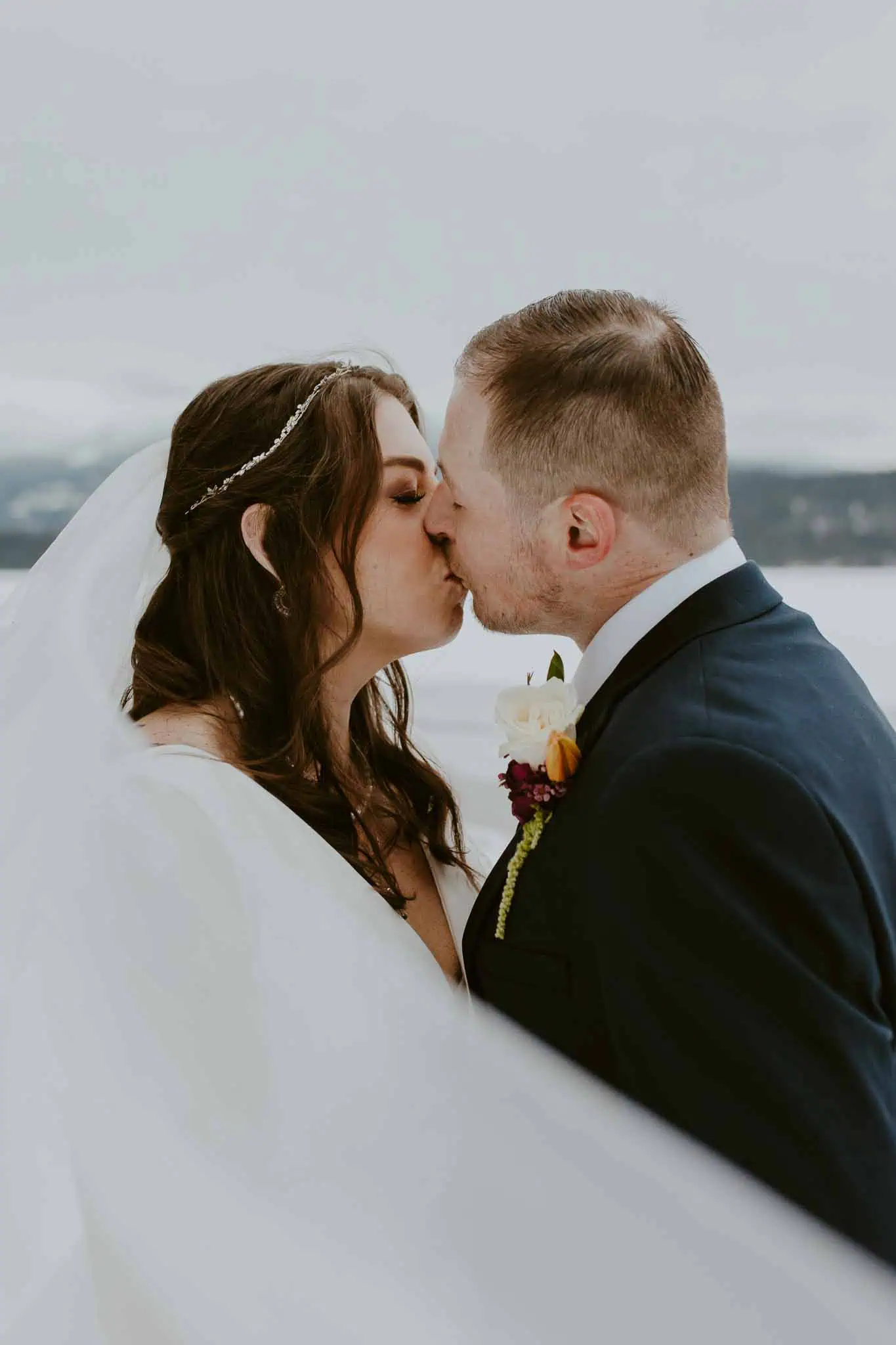 winter bridal portraits with veil