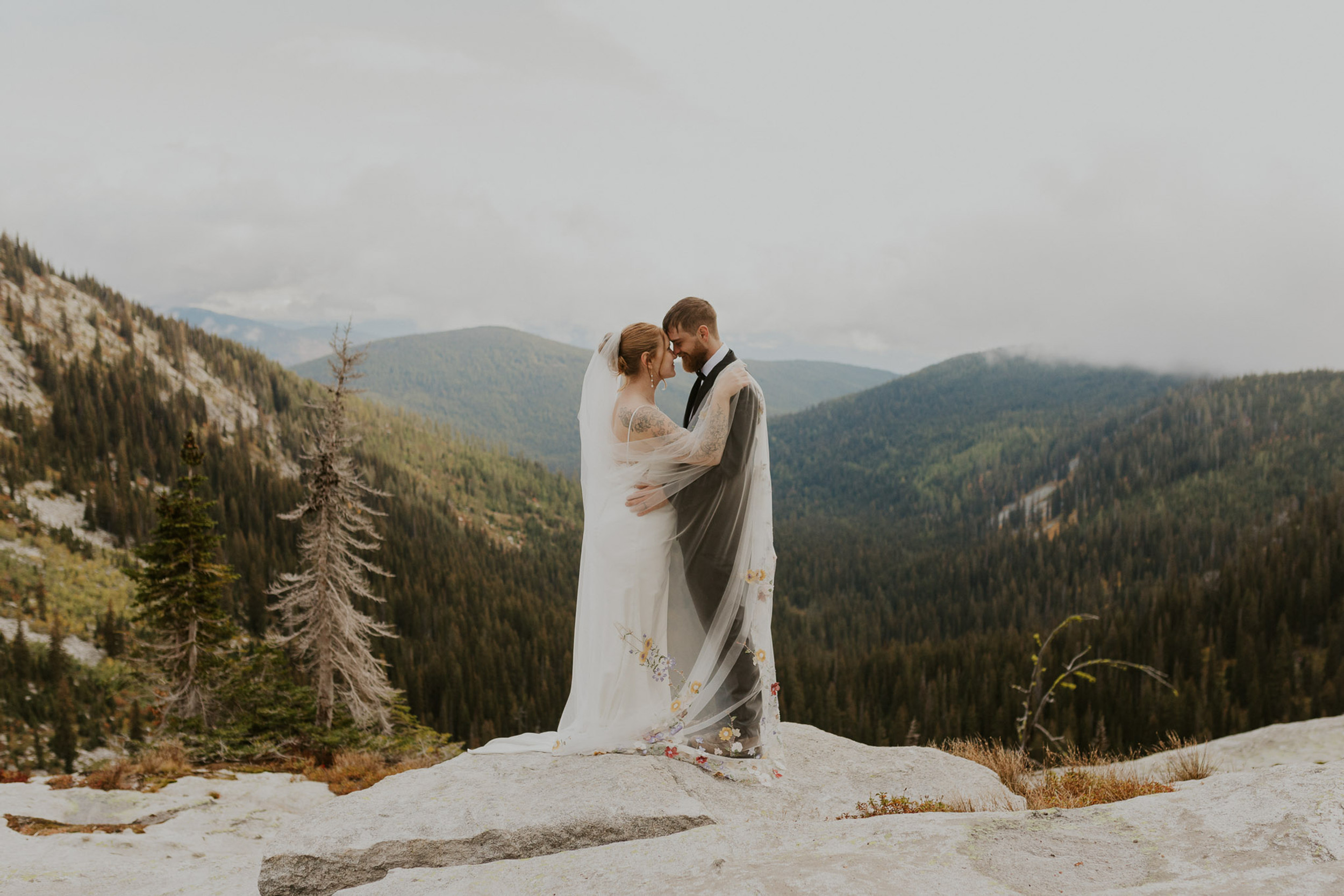 Idaho Elopement Photographer | Karlie Larson Photography