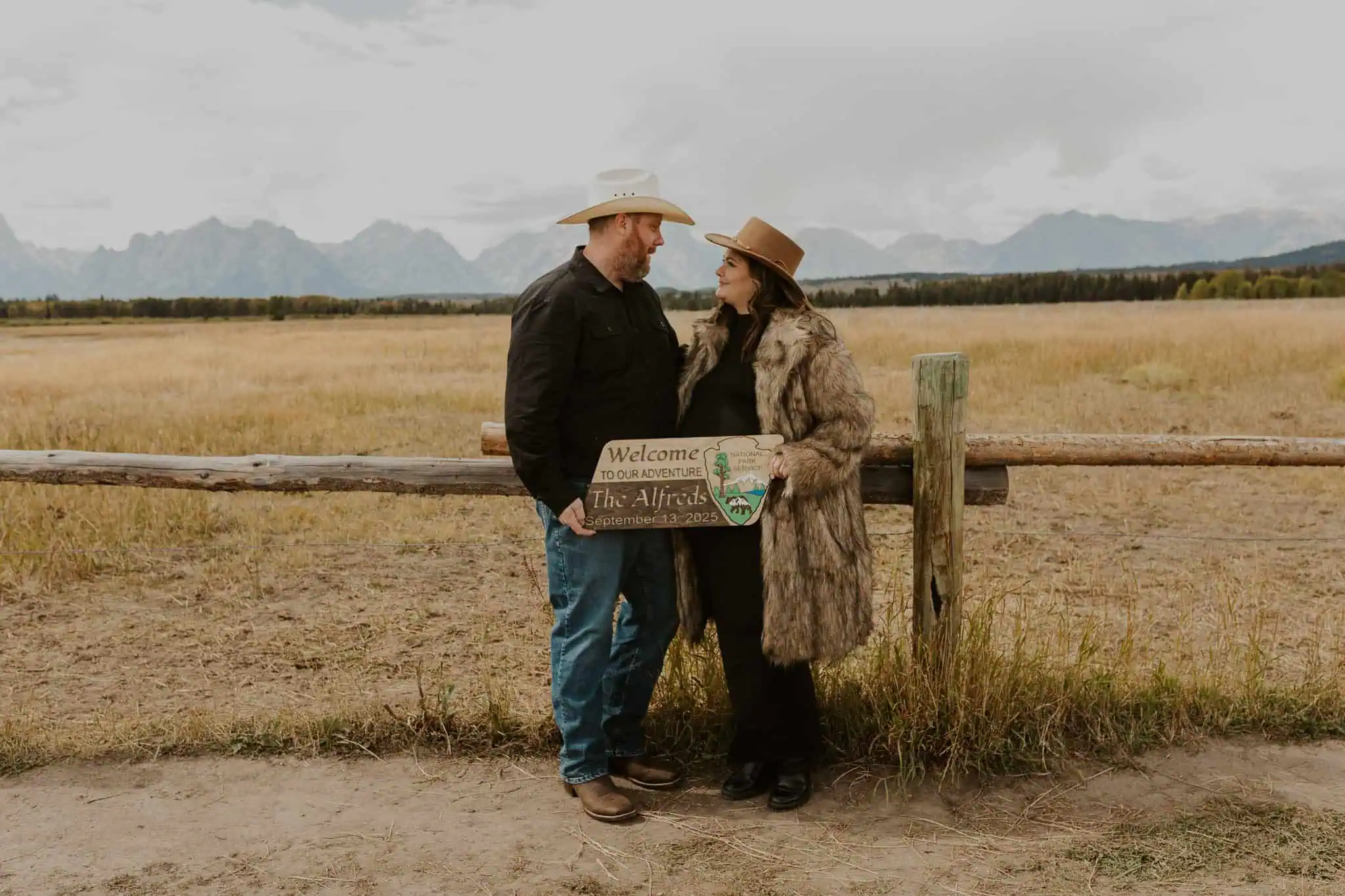 maternity photos at elk ranch flats
