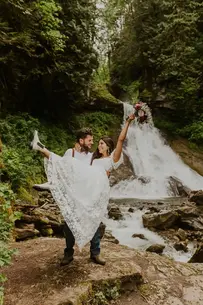 waterfall elopement in washington