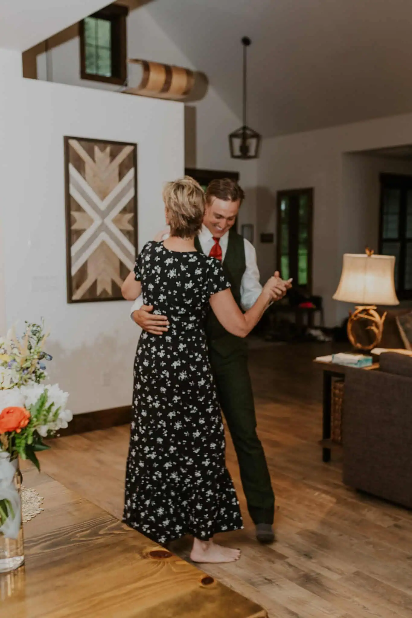 groom dancing with his mom 