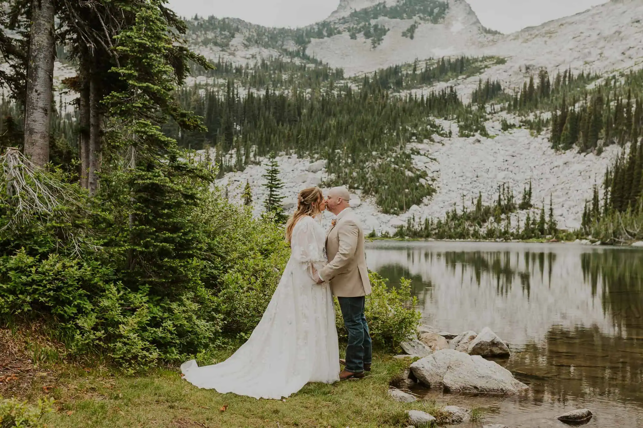 bride and groom first look in the mountains
