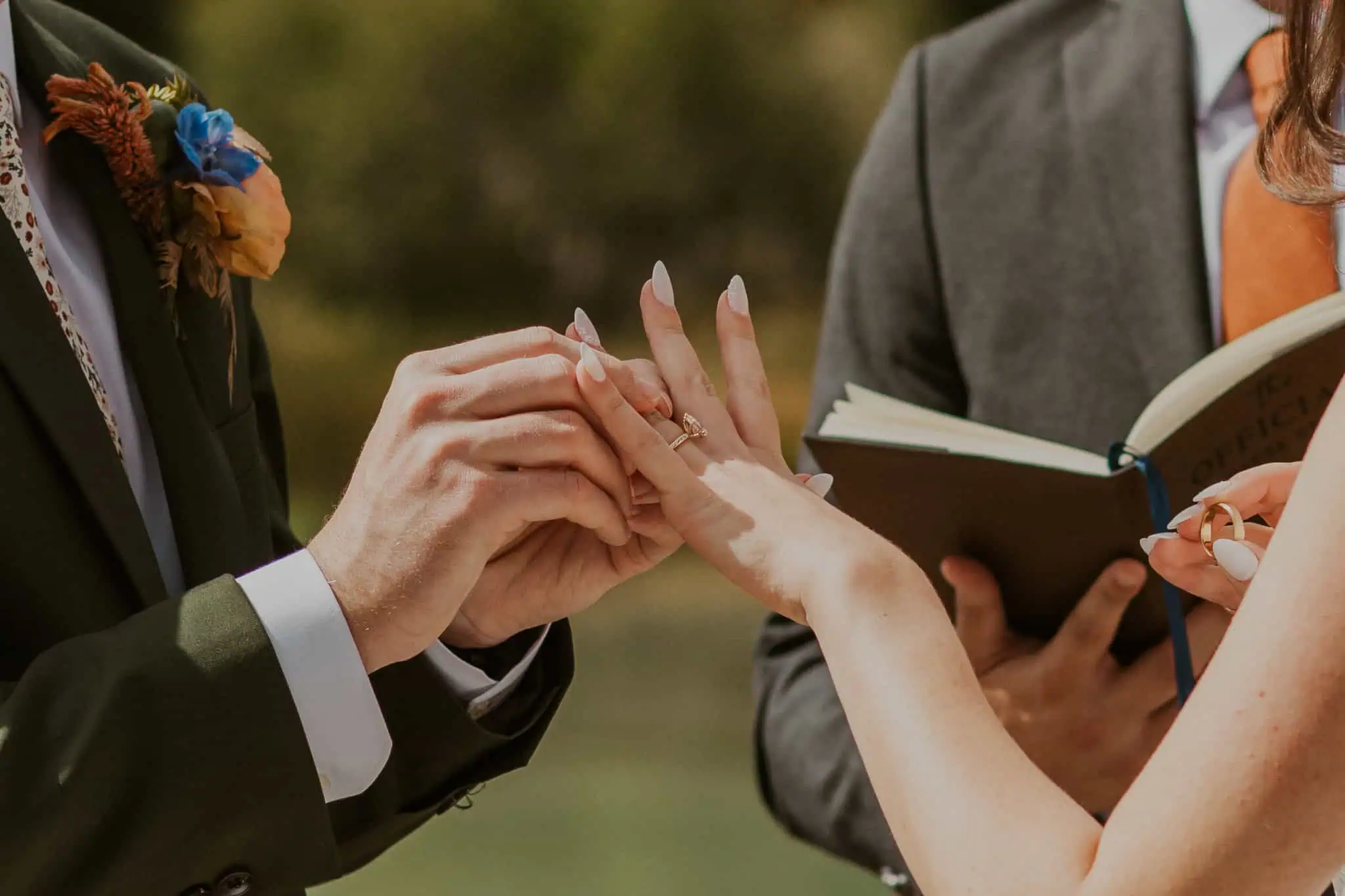elopement ceremony at schwabacher landing wyoming