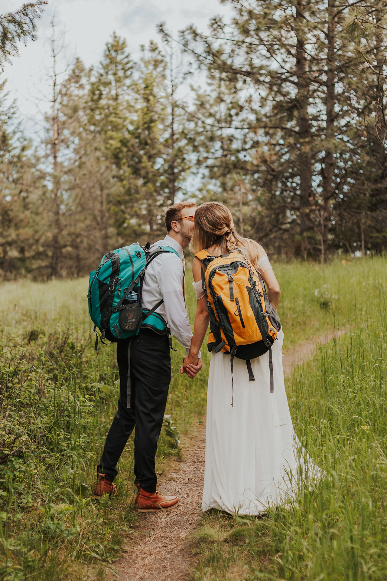 hiking bridals in north idaho elopement photography