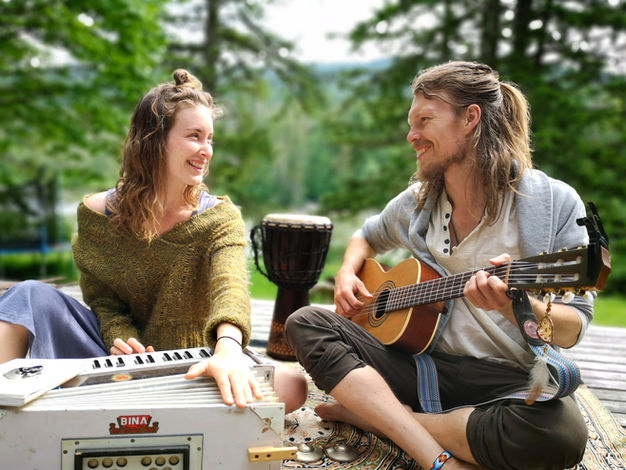 Elisa and Blair - kirtan pic.jpg