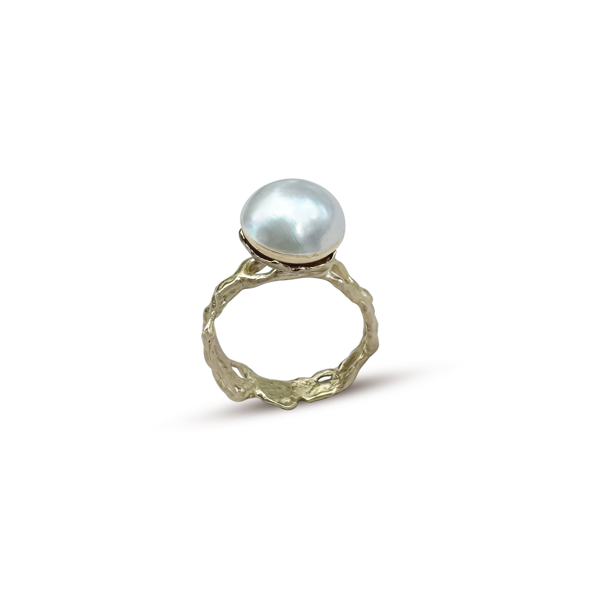 Mabe pearl ring with 14k yellow gold