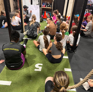 teenagers working out