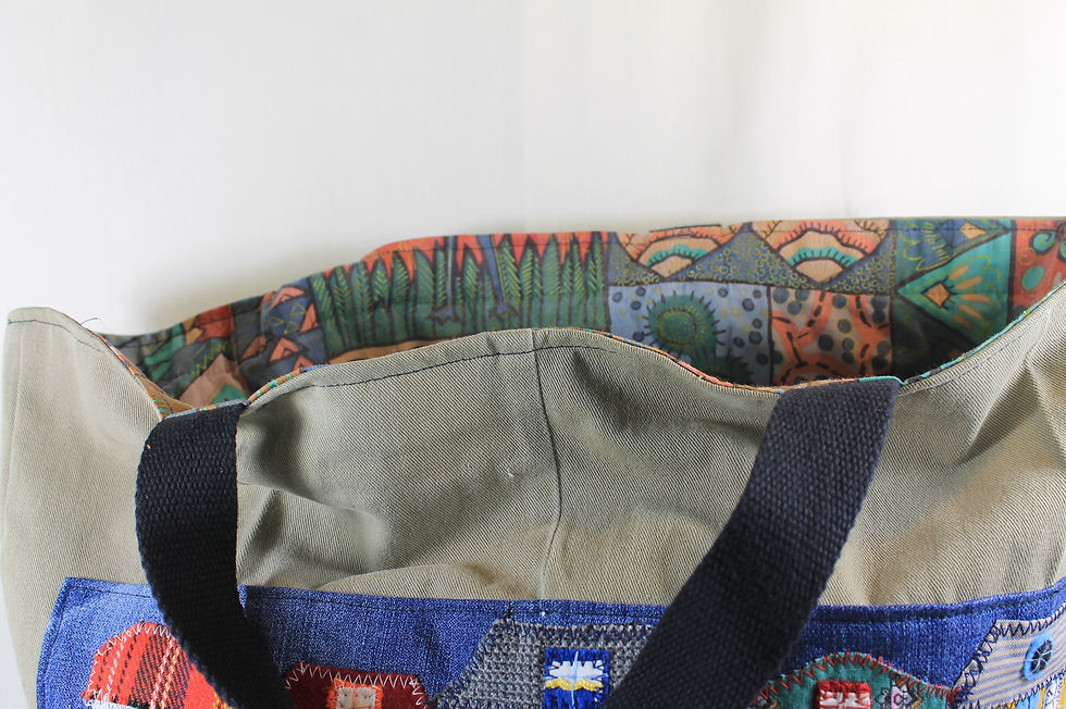 Miniature : Grand cabas, sac shopping beige décoré de maisons.