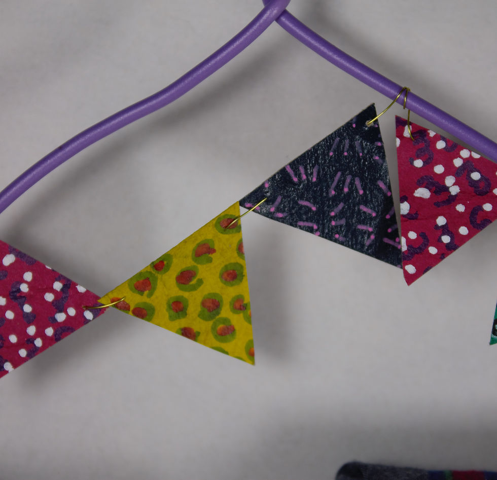 Miniature : 6 petites chouettes en tissus perchées sur leurs branches. Cadeau personnalisabl