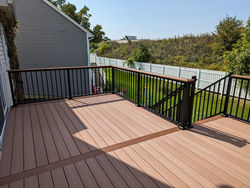 Aluminum railing with drink rail