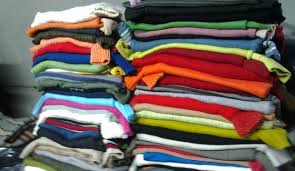 "Perchero solidario"