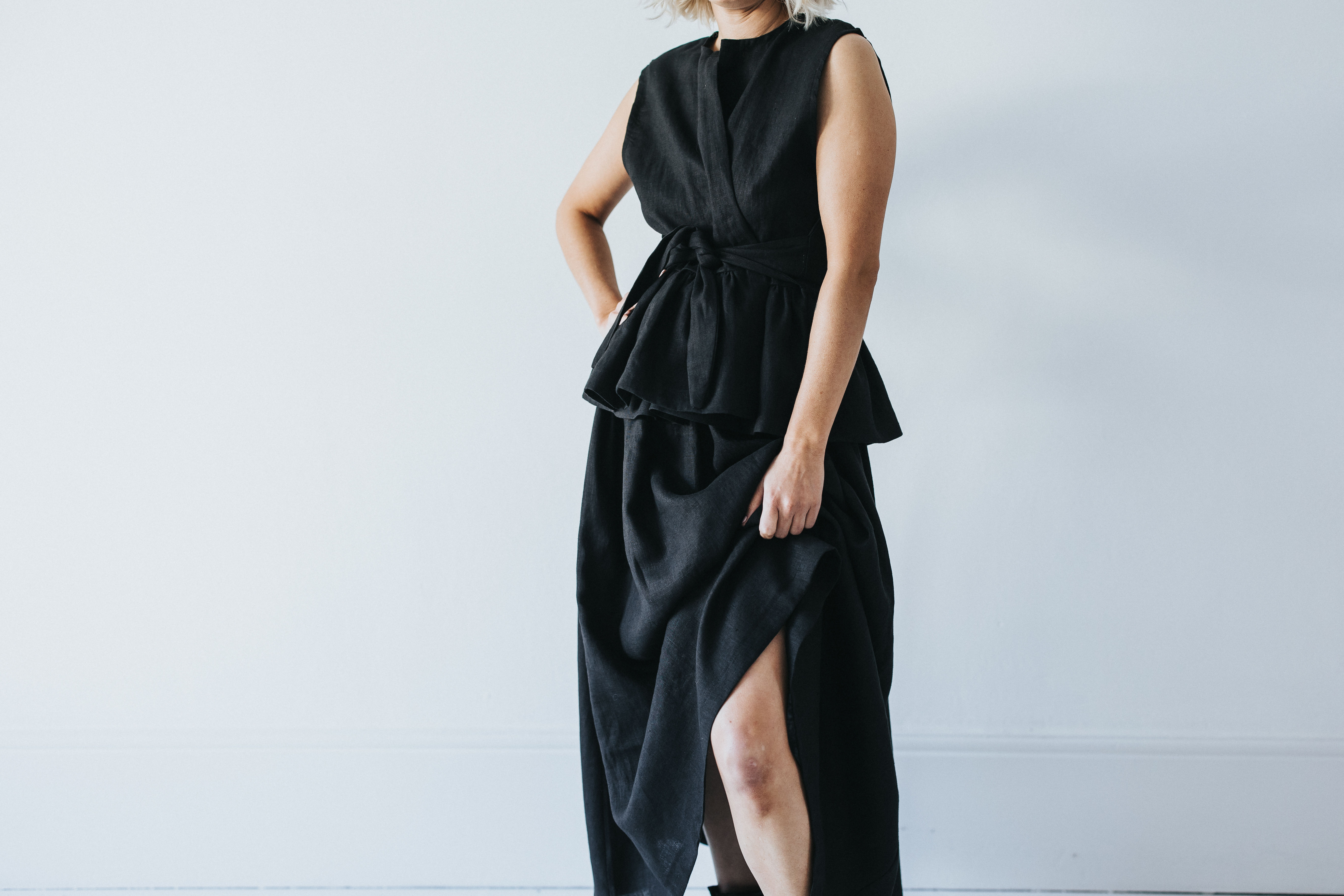 The Midi Skirt in Black Linen