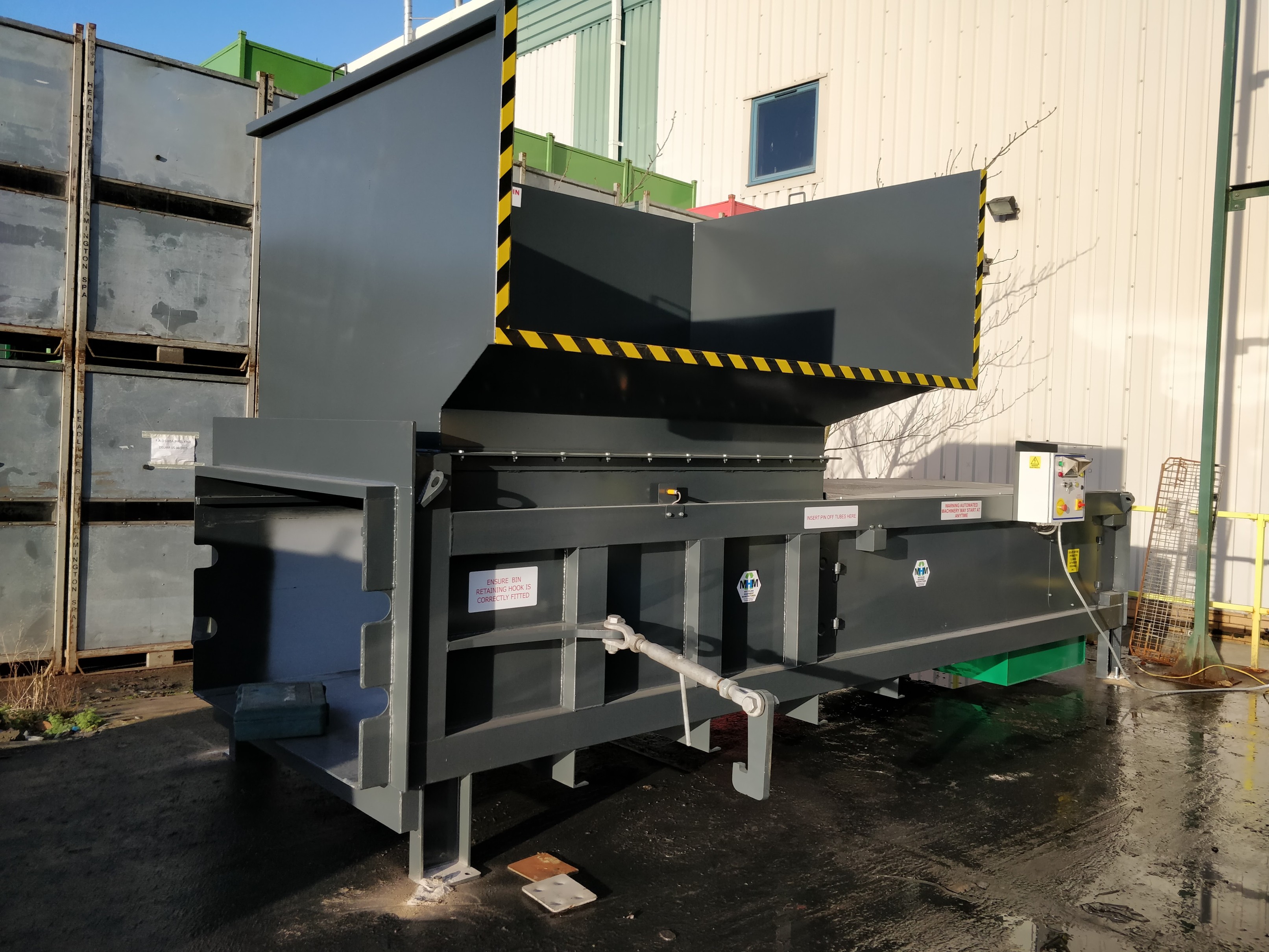 MHM 3000 Static Compactor