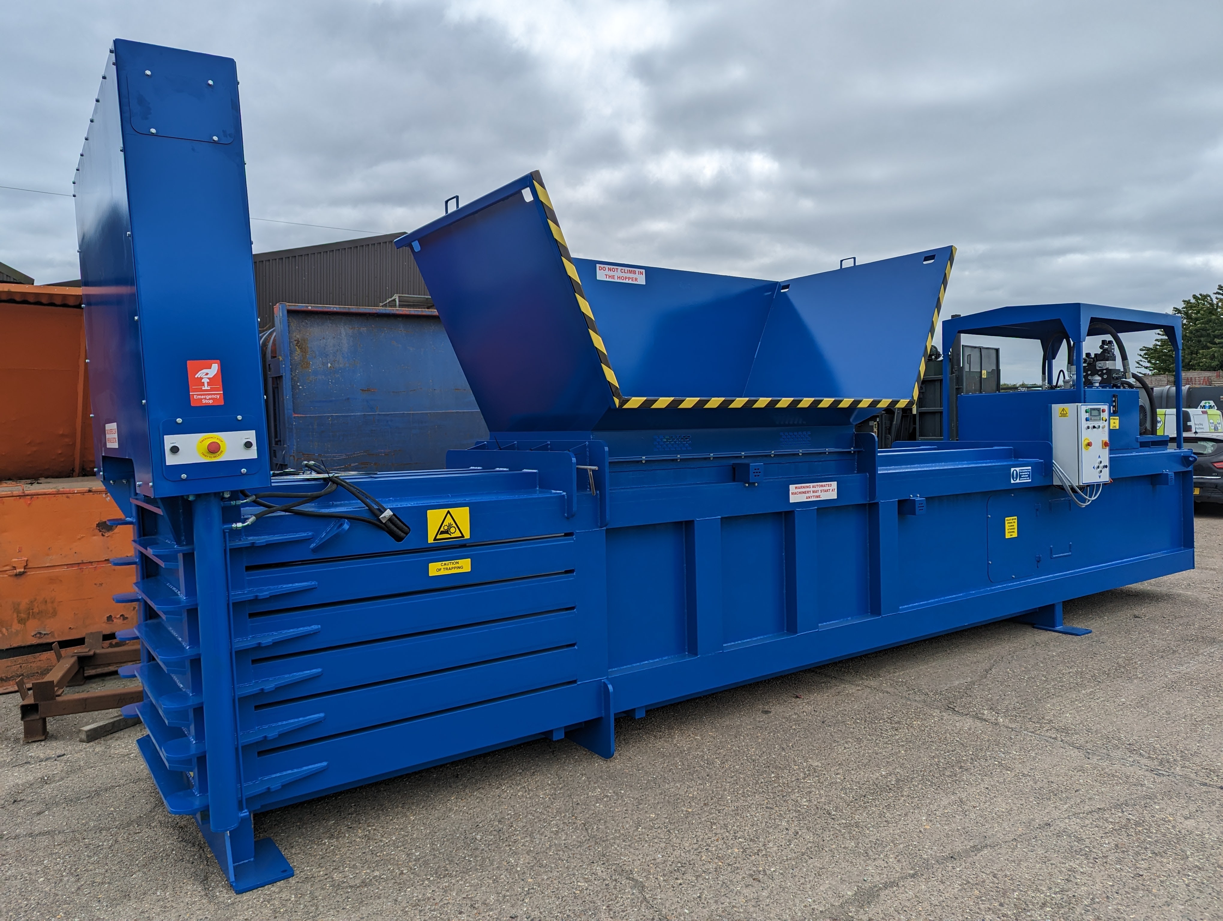 MHM XL60 Semi-Automatic Horizontal Baler