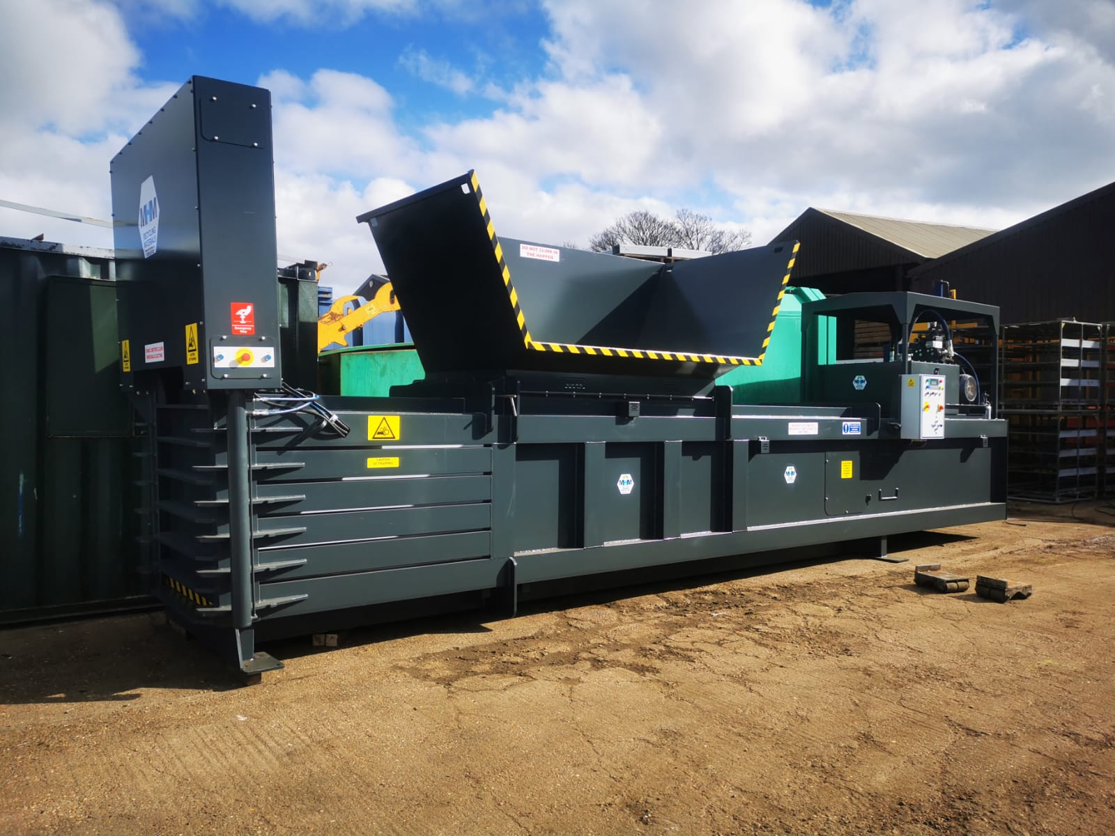 MHM XXL60 Semi-Automatic Horizontal Baler