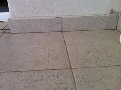 balcony tiles with damaged fugas