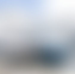 Llega a Montevideo la mayor librería flotante del mundo