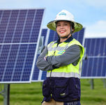 Mujeres rompen techos de cristal en la industria energética.
