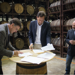 Zignum mezcal y Casa Pedro Domecq suscriben acuerdo de distribución