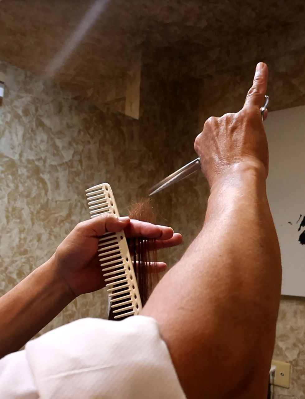 小顔になる切らないカット