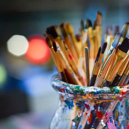 Explorando el arte sin límites: una experiencia creativa en ARSUNIS