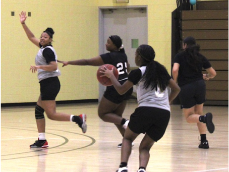 Preseason  With Women's Basketball