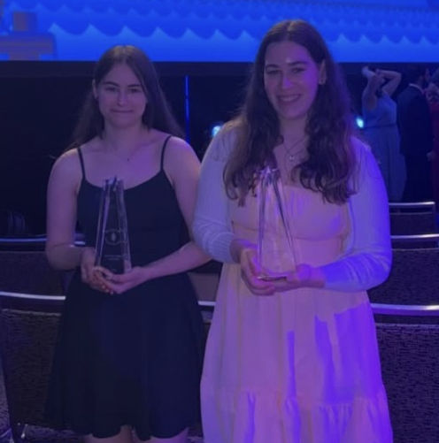 Graduated President Aya Bareket (left), Incoming President Hili Bareket (right) at PTK Catalyst Photo Credit: @WrightCollegePTK on Instagram