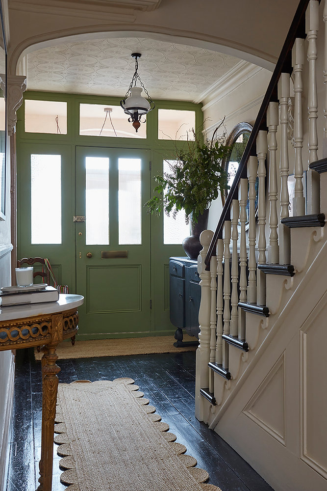 Interior Design Tips To Create A Warm Welcome Interior designer Isle of ...