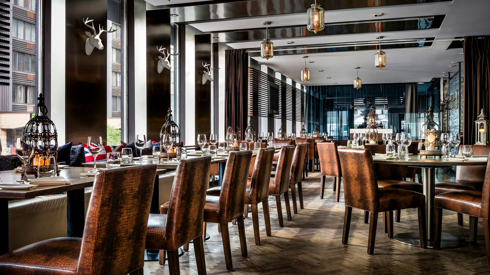 Hotel restaurant