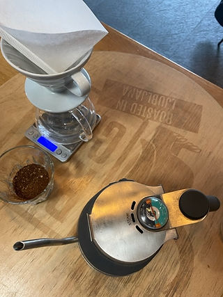 v60 and kettle