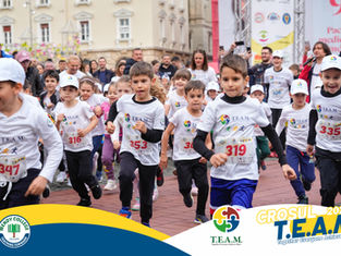 Crosul T.E.A.M. – Together Everyone Achieves More