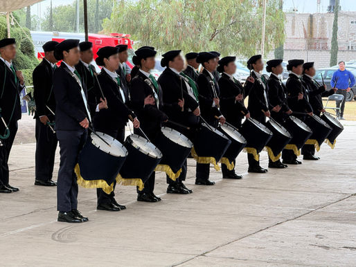 Agradeció a la gobernadora Delfina Gómez por su compromiso con la formación integral de la juventud que hace posible este encuentro.