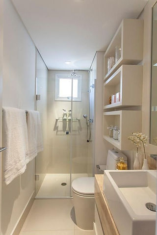 idelisa studio interior design milano box doccia davanti alla finestra ristrutturazione bagno