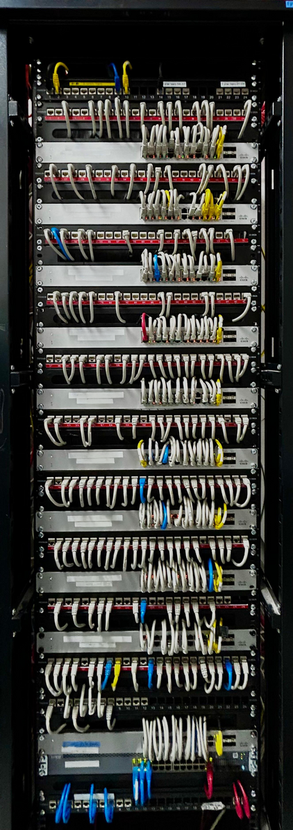 ארון תקשורת