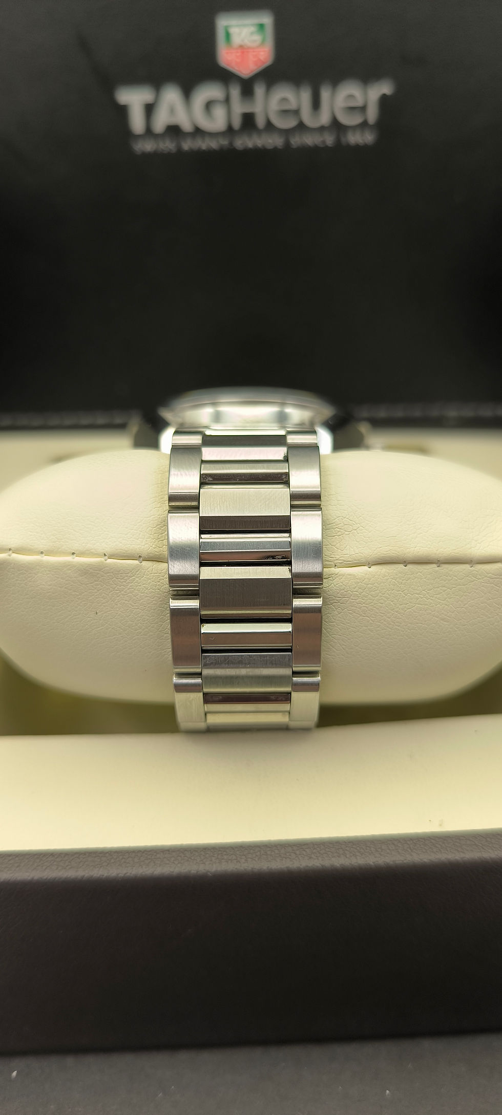 Thumbnail:  TAG Heuer Carrera Calibre 7 Twin-Time Automatic – Open Case Back 
