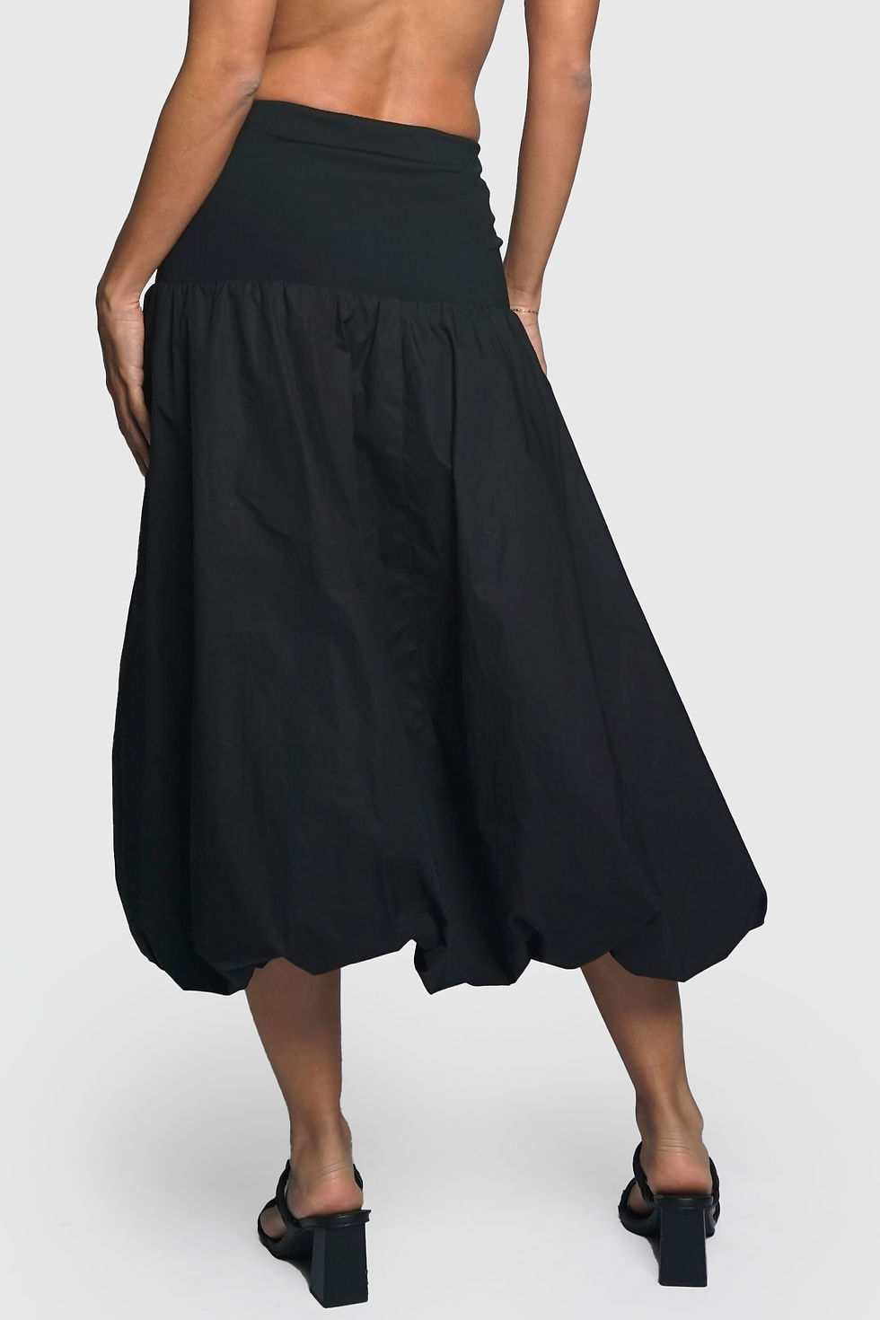 Thumbnail: Maxi Bubble Skirt with Knit Waistband Contrast