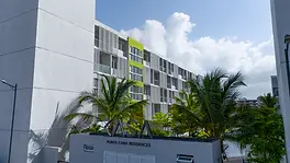 HOTEL THE FIVES BEACHFRONT