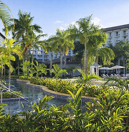 HOTEL THE FIVES BEACHFRONT