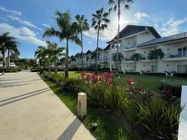 HOTEL THE FIVES BEACHFRONT
