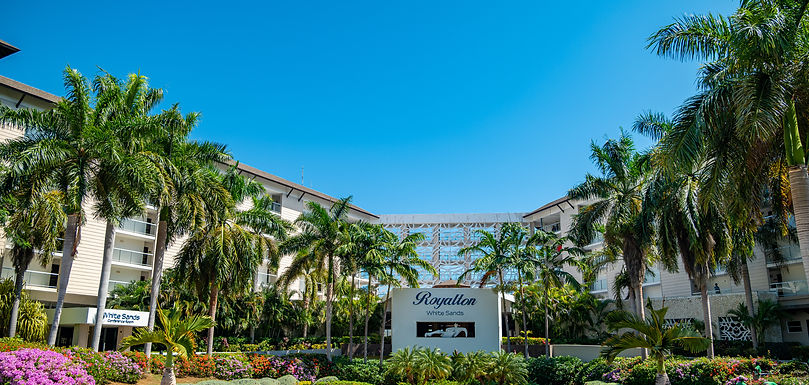 TRANSFORMANDO UN PARAÍSO JAMAICANO: 3 GRANDES PROYECTOS EN ROYALTON WHITE SANDS Y BLUE WATERS