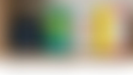 Page de couverture sobre et élégante du dossier « Cinq ouvrages à lire cet été pour décider autrement » publié par Alides | ECI Group. Le design épuré évoque la réflexion stratégique estivale des dirigeants, avec un titre centré en typographie moderne sur fond clair, illustrant un moment de calme propice à la décision structurée.
