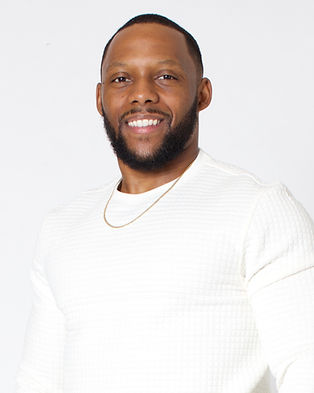 Walter Wiiliams, LPC Headshot.jpg
