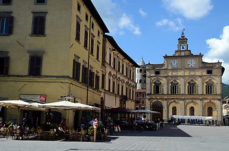 Citta di Castello has many wonderful shops, bars and restaurants.