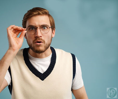 Magiczne środki na poprawę słyszenia? Nie daj się zwieść!