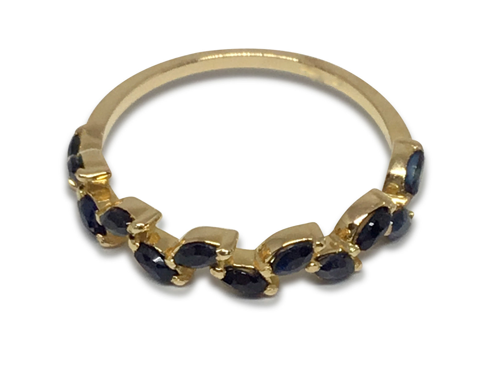 Sapphire wreath ring 18 karat gold